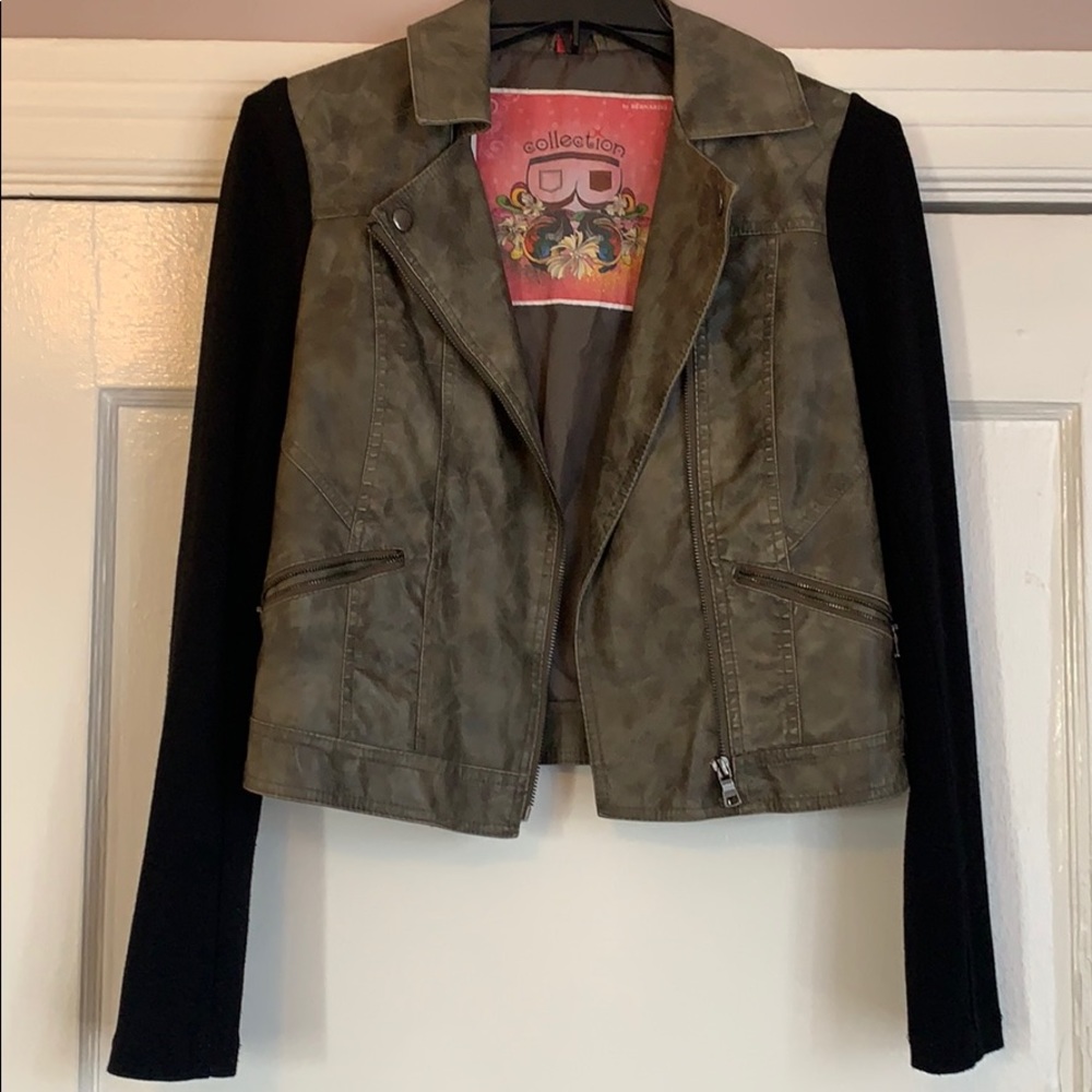 Motor Jacket - Picture 2 of 5